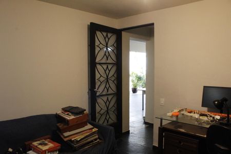 Casa de condomínio à venda com 293m², 6 quartos e 2 vagasQuarto 5