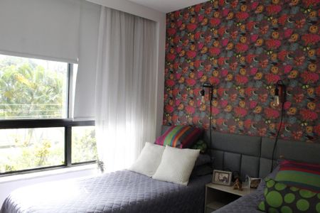 Casa de condomínio à venda com 293m², 6 quartos e 2 vagasQuarto 4