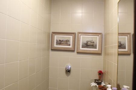 Casa de condomínio à venda com 293m², 6 quartos e 2 vagasLavabo