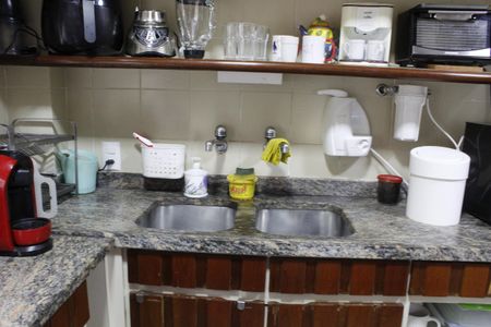 Casa de condomínio à venda com 293m², 6 quartos e 2 vagasCozinha