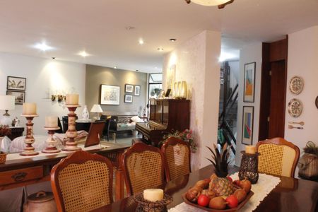 Sala de casa de condomínio à venda com 6 quartos, 293m² em Freguesia (jacarepaguá), Rio de Janeiro