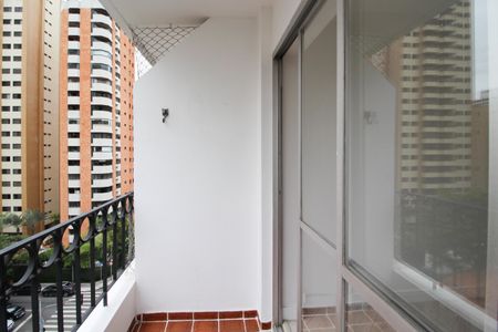 Varanda de apartamento para alugar com 2 quartos, 65m² em Vila Uberabinha, São Paulo