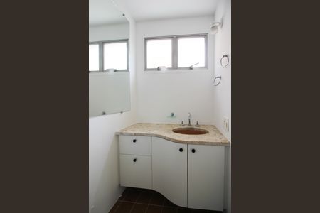 Apartamento para alugar com 65m², 2 quartos e 1 vagaBanheiro da Suíte