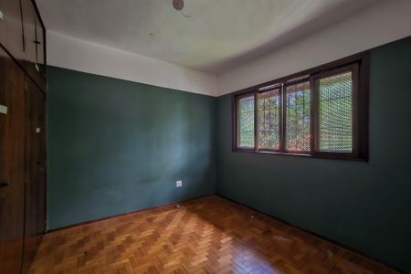 Casa à venda com 288m², 3 quartos e 2 vagasQuarto 1