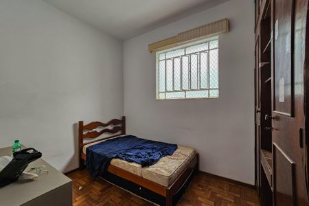 Casa à venda com 288m², 3 quartos e 2 vagasQuarto 3