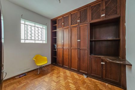Casa à venda com 288m², 3 quartos e 2 vagasQuarto 2