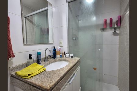 Apartamento para alugar com 60m², 2 quartos e 2 vagasBanheiro suite
