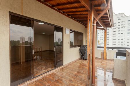 Apartamento à venda com 144m², 3 quartos e 2 vagasPiso Superior