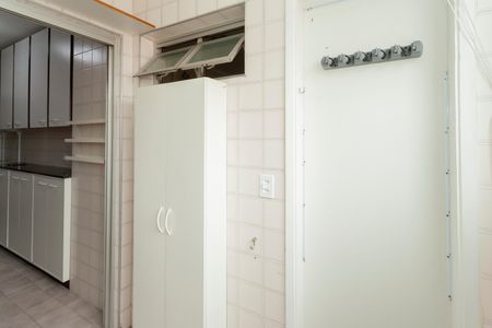 Apartamento à venda com 144m², 3 quartos e 2 vagasÁrea de Serviço