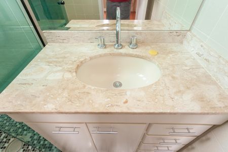 Apartamento à venda com 144m², 3 quartos e 2 vagasBanheiro da Suíte