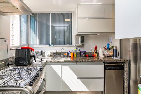 Apartamento à venda com 96m², 3 quartos e 2 vagasCozinha