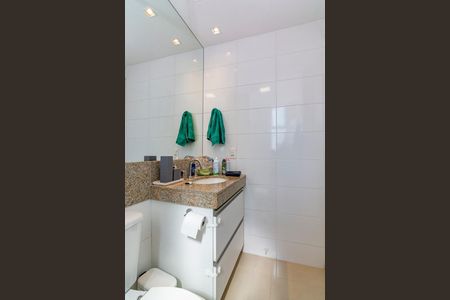 Apartamento à venda com 96m², 3 quartos e 2 vagasBanheiro da Suíte