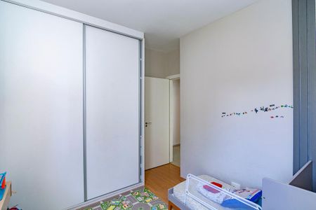 Apartamento à venda com 96m², 3 quartos e 2 vagasQuarto 2