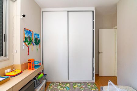 Apartamento à venda com 96m², 3 quartos e 2 vagasQuarto 2