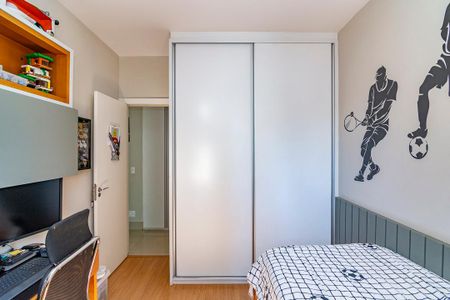 Apartamento à venda com 96m², 3 quartos e 2 vagasQuarto 3