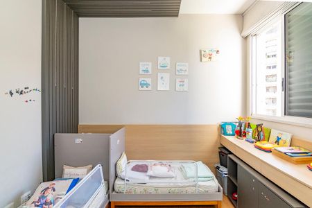 Apartamento à venda com 96m², 3 quartos e 2 vagasQuarto 2