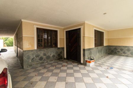 Casa para alugar com 380m², 4 quartos e 6 vagasGaragem