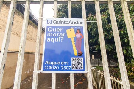 Casa para alugar com 380m², 4 quartos e 6 vagasPlaca