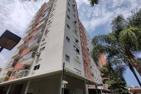 Apartamento para alugar com 58m², 2 quartos e 1 vagaFachada do bloco