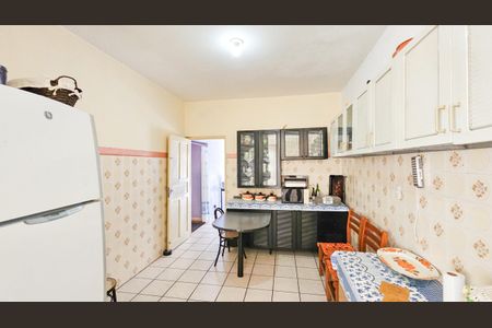 Casa à venda com 448m², 6 quartos e 3 vagasCozinha