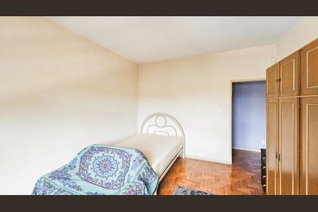 Casa à venda com 448m², 6 quartos e 3 vagasQuarto 1