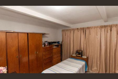 Casa à venda com 192m², 4 quartos e 1 vagaFoto 24