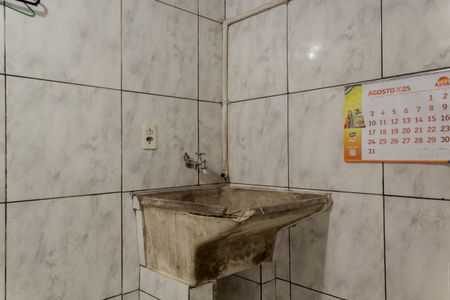 Casa para alugar com 40m², 1 quarto e sem vaga Casa para alugar com 40m², 1 quarto e sem vagaÁrea de Serviço