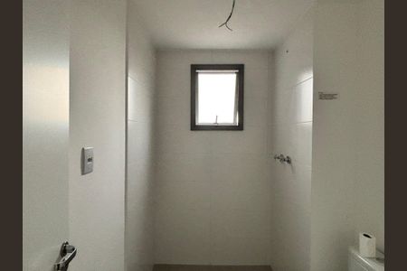 Apartamento à venda com 114m², 2 quartos e 2 vagasBanheiro da Suíte