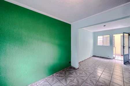 Casa à venda com 116m², 2 quartos e sem vaga Casa à venda com 116m², 2 quartos e sem vagaSala