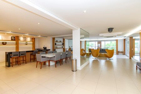 Apartamento para alugar com 134m², 3 quartos e 3 vagas Apartamento para alugar com 134m², 3 quartos e 3 vagasSalão de Festas 2