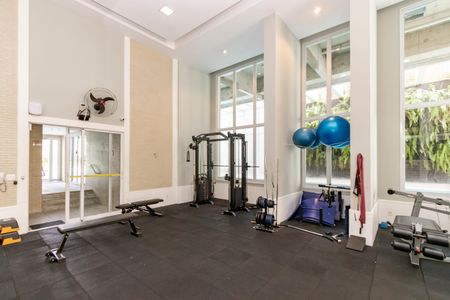 Apartamento para alugar com 134m², 3 quartos e 3 vagas Apartamento para alugar com 134m², 3 quartos e 3 vagasAcademia