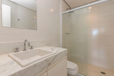 Apartamento para alugar com 134m², 3 quartos e 3 vagas Apartamento para alugar com 134m², 3 quartos e 3 vagasBanheiro da Suíte 3