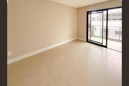 Sala de TV de apartamento para alugar com 3 quartos, 96m² em Campinas, São José