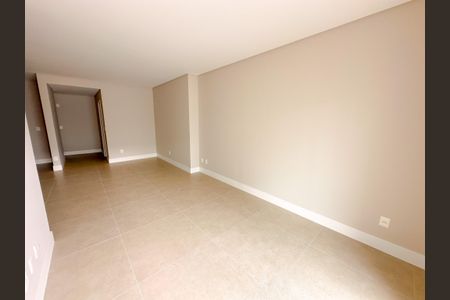 Apartamento para alugar com 96m², 3 quartos e 2 vagasSala de TV