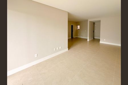 Sala de TV de apartamento para alugar com 3 quartos, 96m² em Campinas, São José