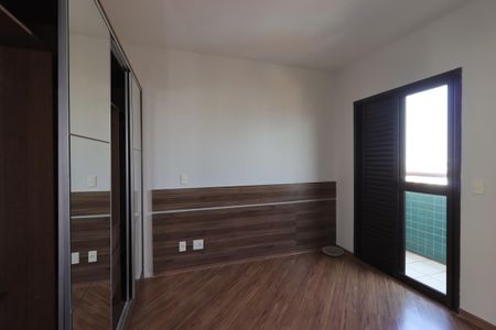 Apartamento à venda com 94m², 2 quartos e 2 vagasSuíte