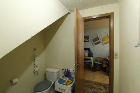 Casa à venda com 242m², 5 quartos e 1 vagaLavabo
