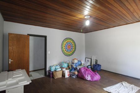 Casa à venda com 242m², 5 quartos e 1 vagaQuarto 1