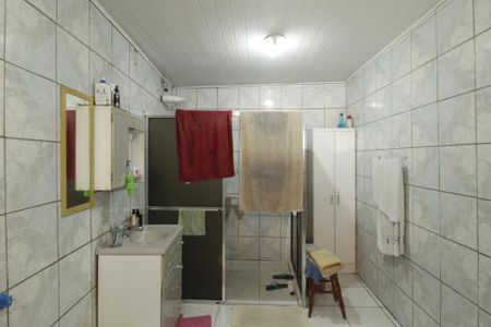 Casa à venda com 242m², 5 quartos e 1 vagaBanheiro 1