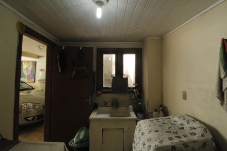 Casa à venda com 242m², 5 quartos e 1 vagaÁrea de Serviço