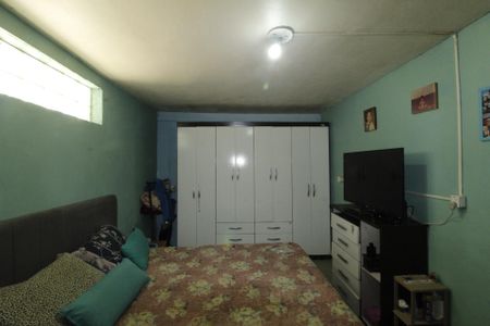 Casa à venda com 242m², 5 quartos e 1 vagaQuarto 4