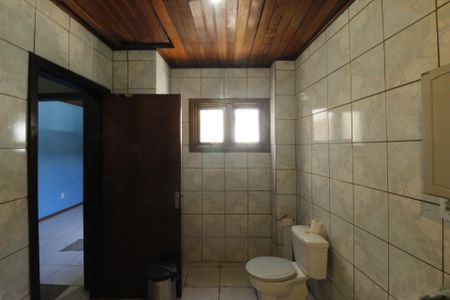 Casa à venda com 242m², 5 quartos e 1 vagaBanheiro 2