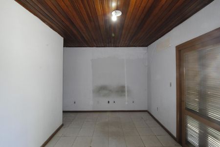 Casa à venda com 242m², 5 quartos e 1 vagaQuarto 2