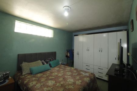 Casa à venda com 242m², 5 quartos e 1 vagaQuarto 4