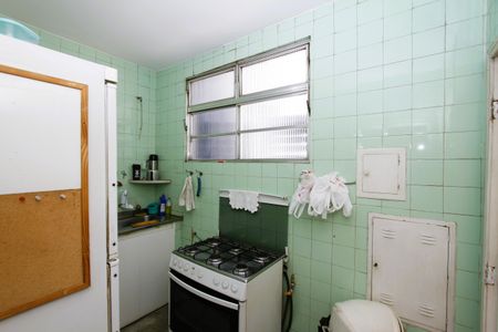 Apartamento à venda com 126m², 4 quartos e 2 vagasCozinha