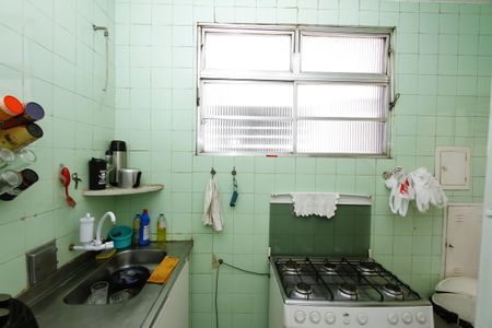 Apartamento à venda com 126m², 4 quartos e 2 vagasCozinha