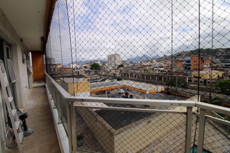 Apartamento à venda com 90m², 2 quartos e 1 vagaVaranda