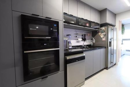 Apartamento à venda com 155m², 3 quartos e 2 vagas