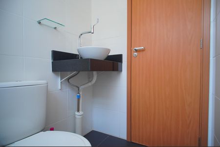 Apartamento à venda com 48m², 2 quartos e 1 vagaBanheiro 