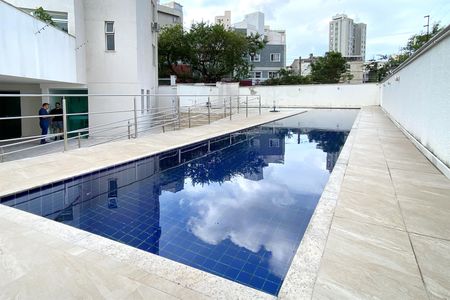 Apartamento à venda com 76m², 2 quartos e 2 vagasÁrea comum - Piscina